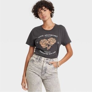 Schitts Creek Women’s XXL Rose Apothecary Crewneck Short Sleeve Tee Shirt